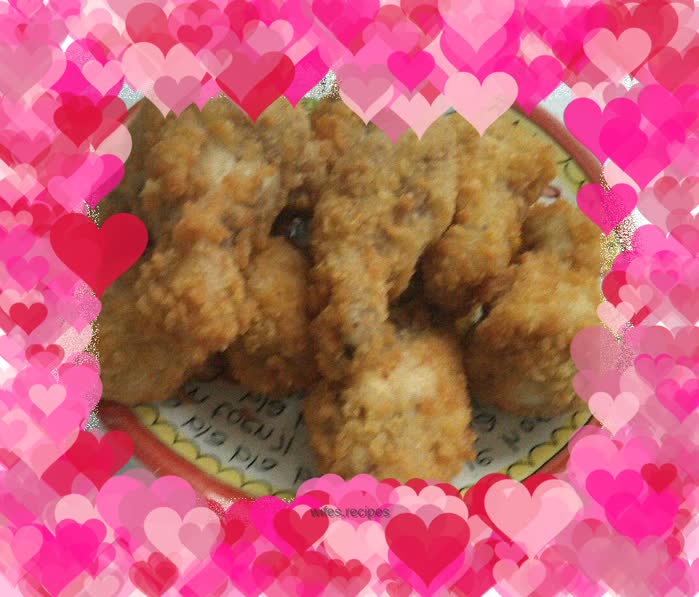 Fried chicken legs, crispy on the outside and tender on the inside