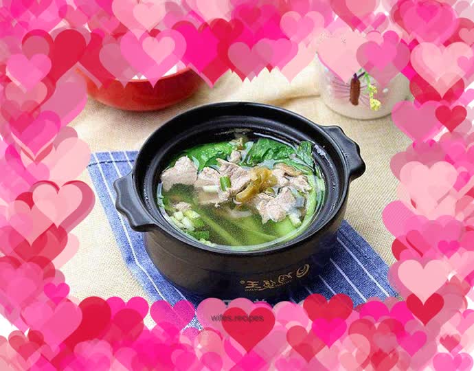 Mustard Pork Slices and Green Vegetable Soup