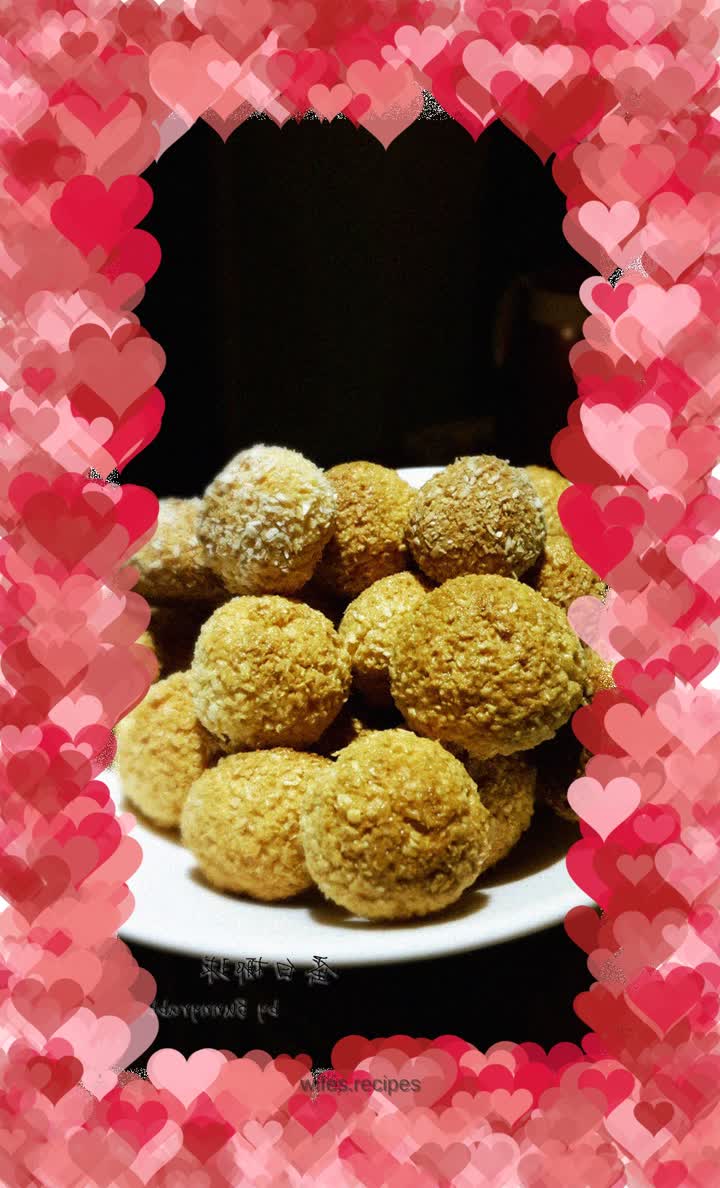 Egg white coconut balls