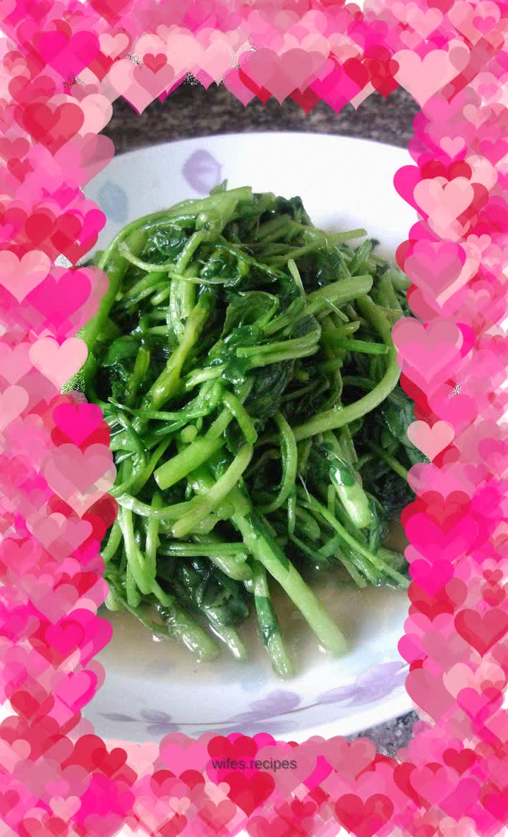 Stir-fried watercress