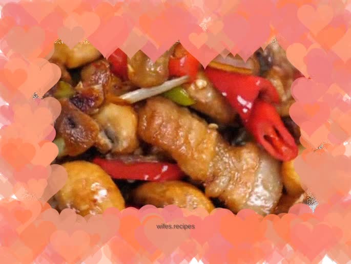 Stir-fried pork belly with mushrooms