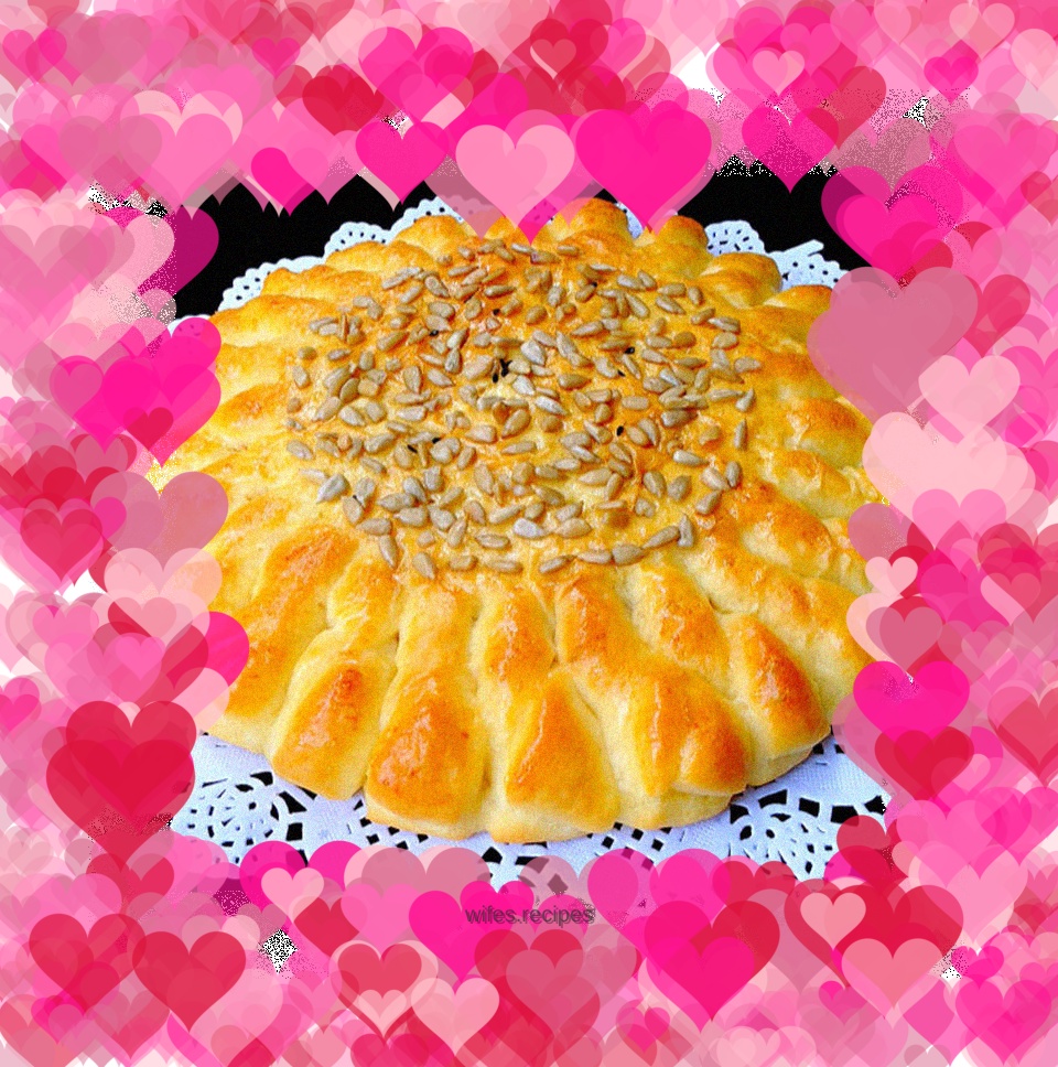 Red bean paste pattern bread