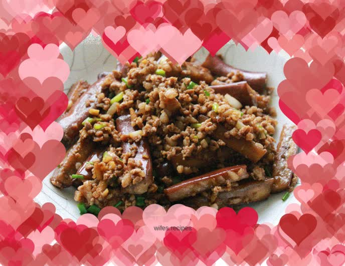 Eggplant with minced meat