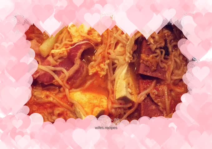 Korean kimchi instant noodles