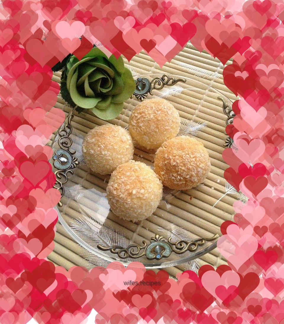 Milky Coconut Rice Balls