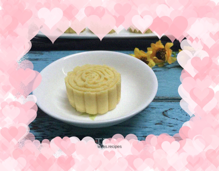 Mung bean cake