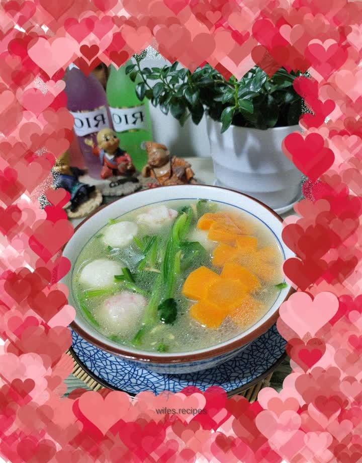 Carrot, spinach and meatball soup