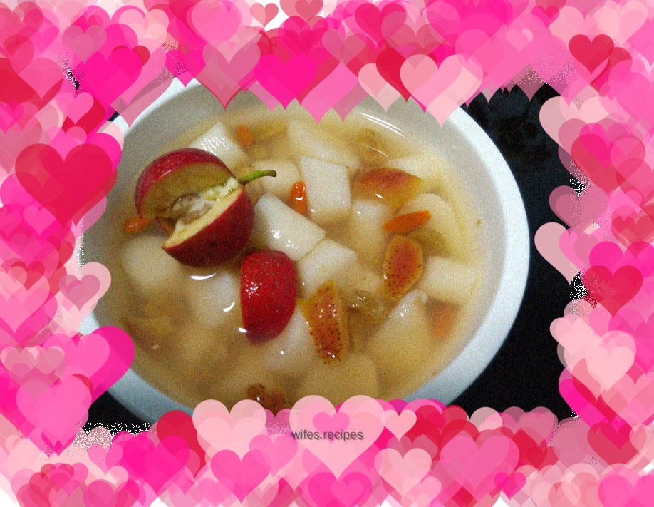 Yam, wolfberry and hawthorn soup