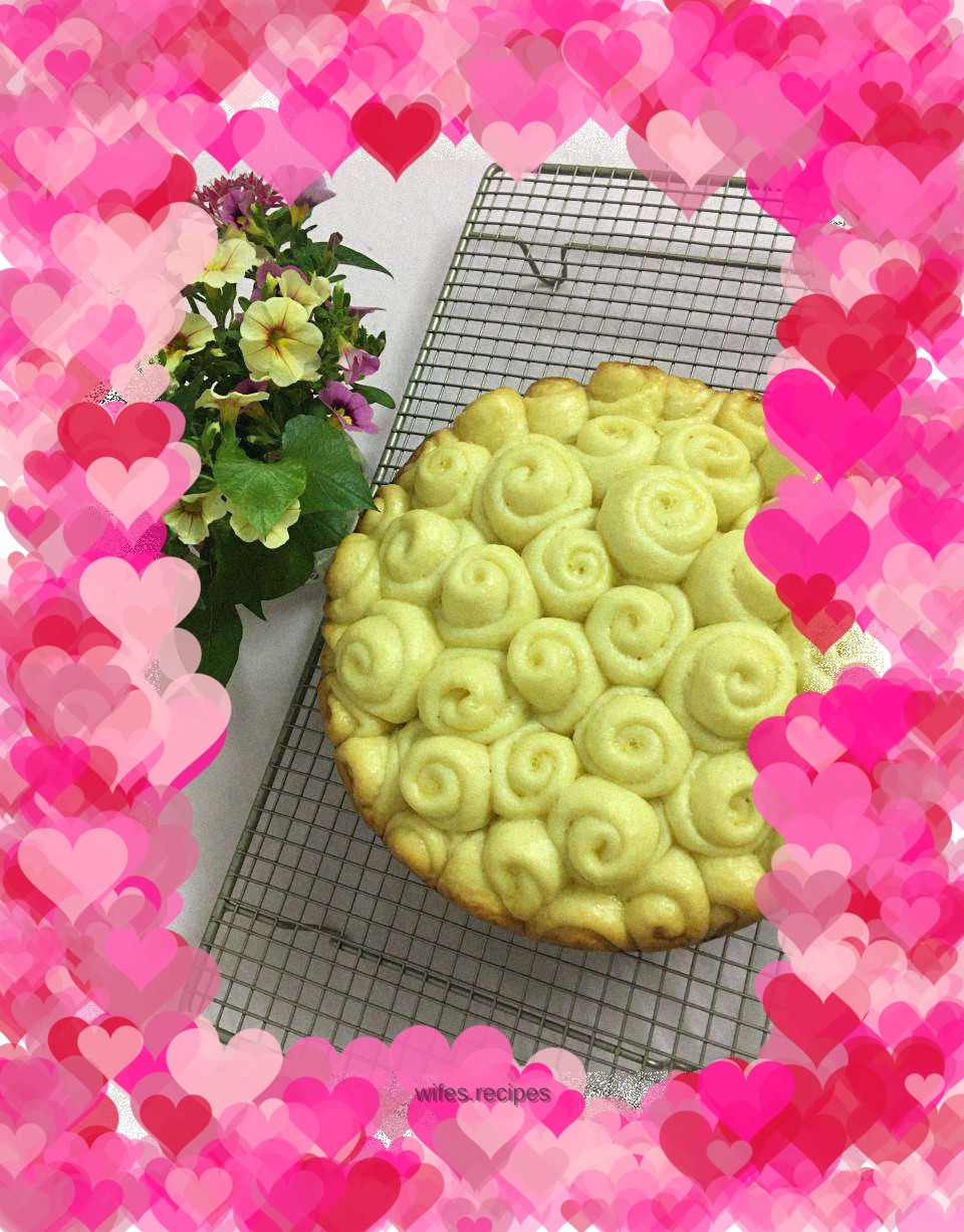 Rice Cooker Rosette Bread