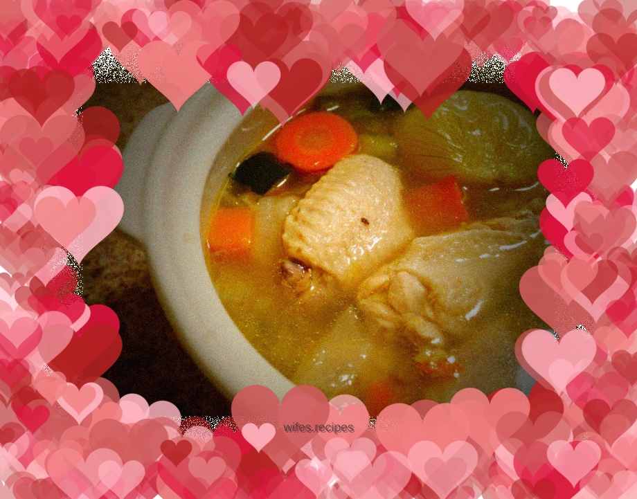 Chicken Wings and Onion Soup