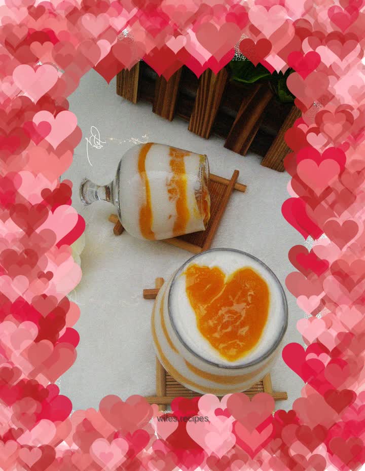 Mango frozen yogurt cup