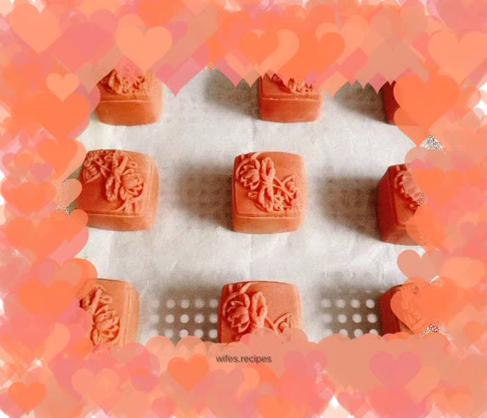 Custard Heart Mooncake