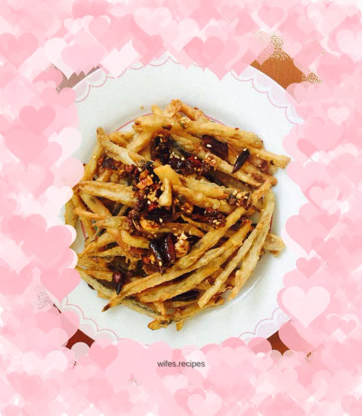 Stir-fried shredded lotus root