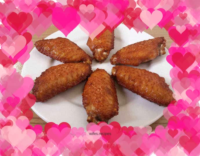 Pan-fried chicken wings