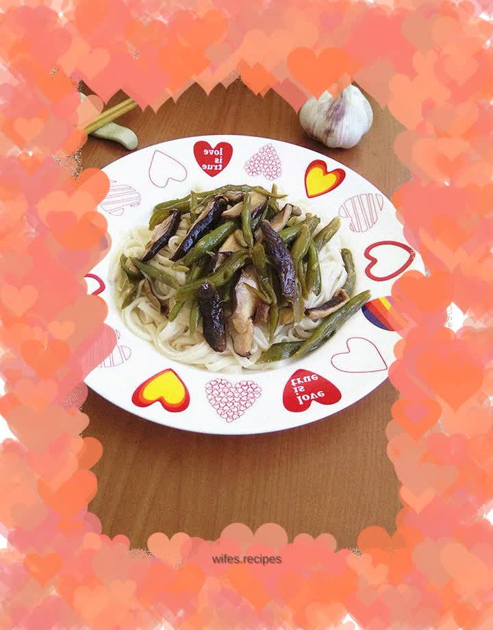 Bean and Mushroom Noodles