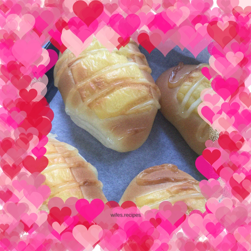 Cheese and meat floss bread