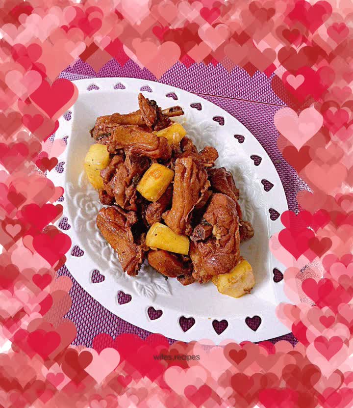 Braised Duck with Pineapple