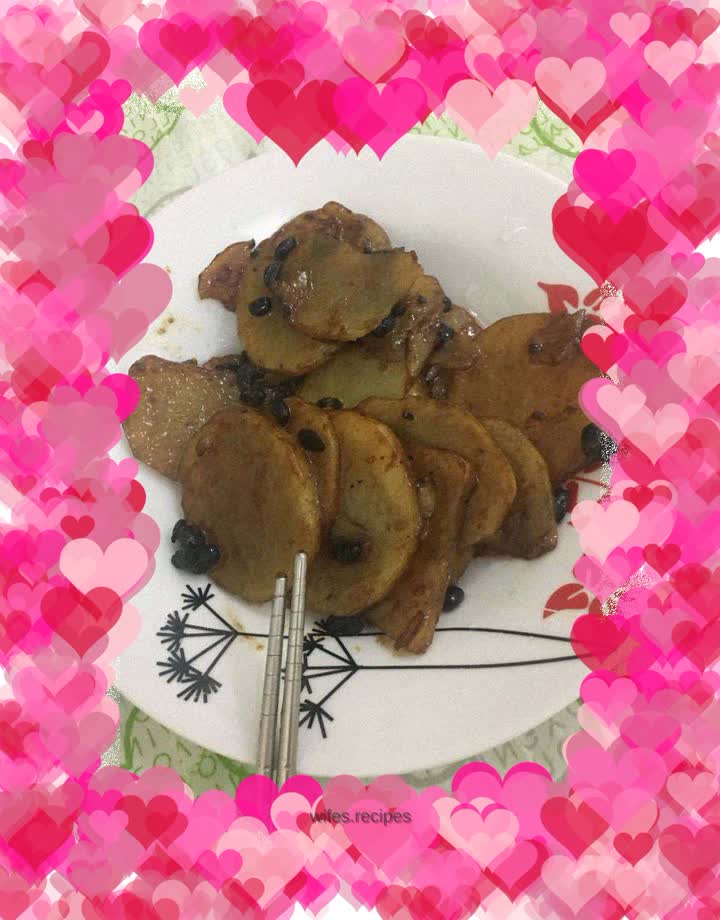 Black bean potato chips