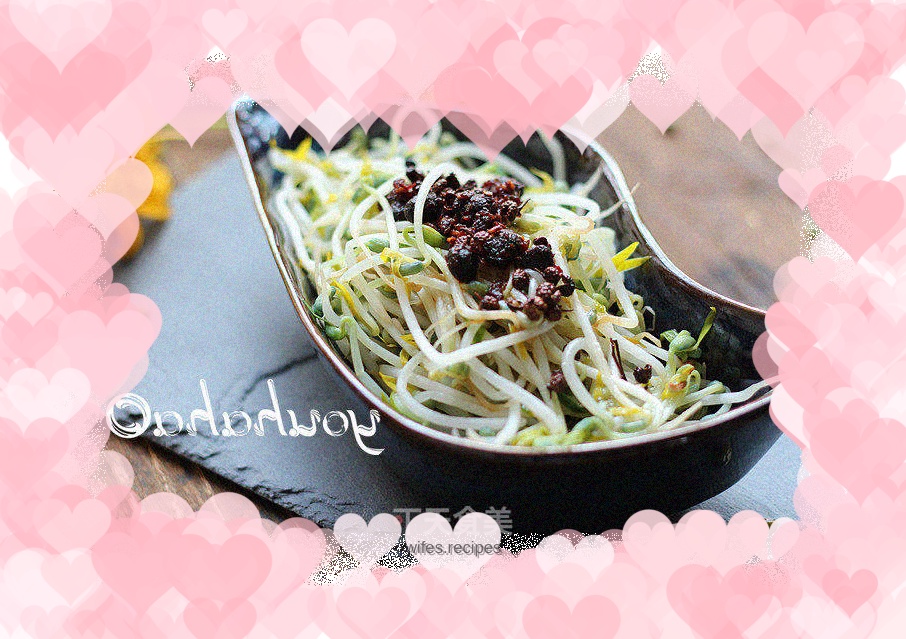 Stir-fried mung bean sprouts