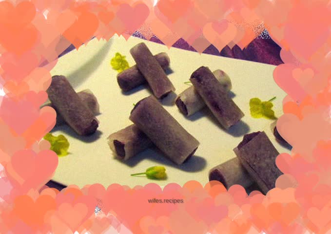 Purple sweet potato and radish rolls