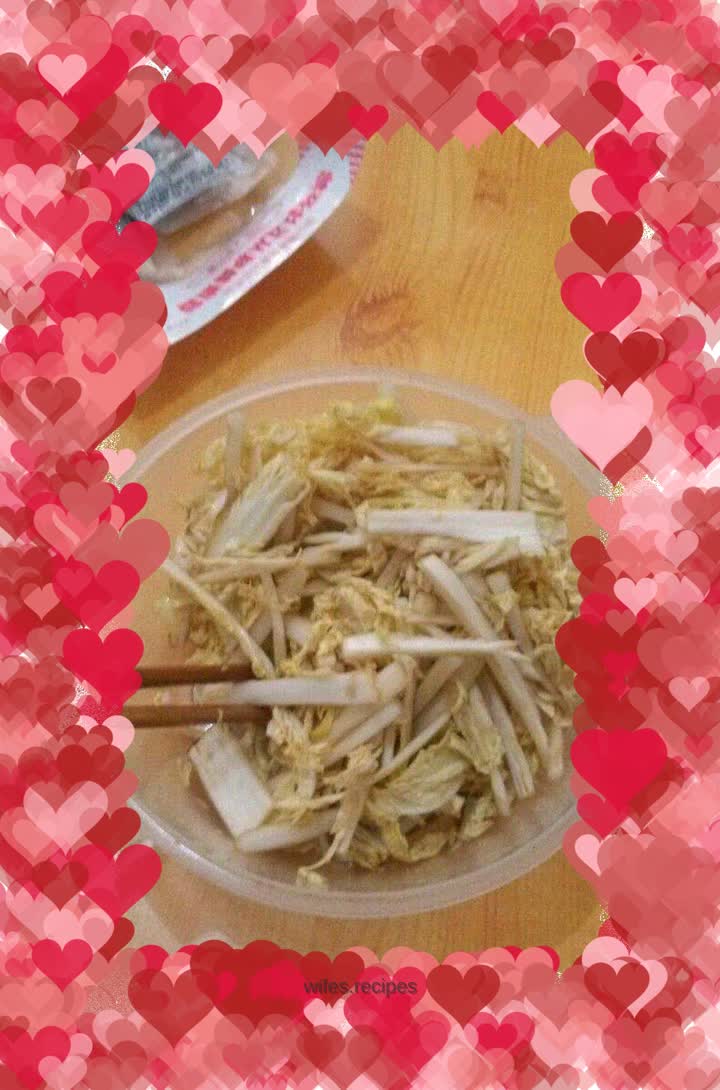 Baby Cabbage with Kewpie Salad