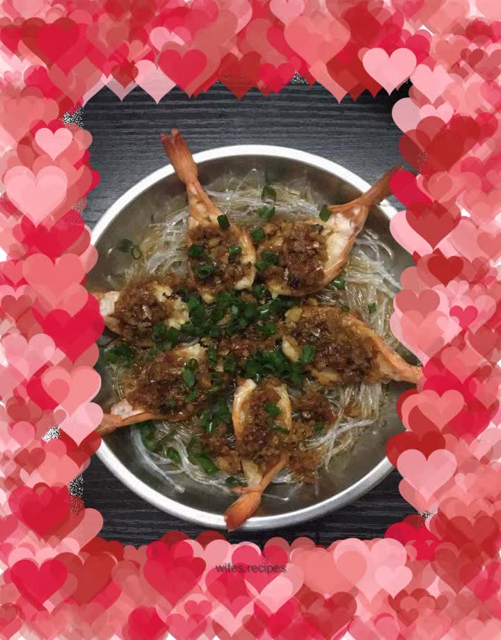 Steamed Vermicelli with Garlic Prawns