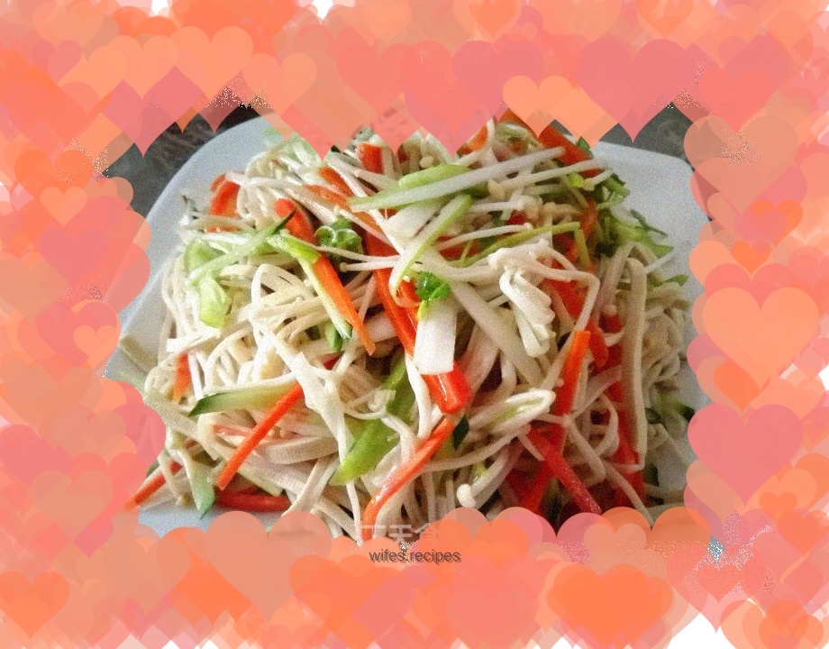 Cold Enoki Mushrooms