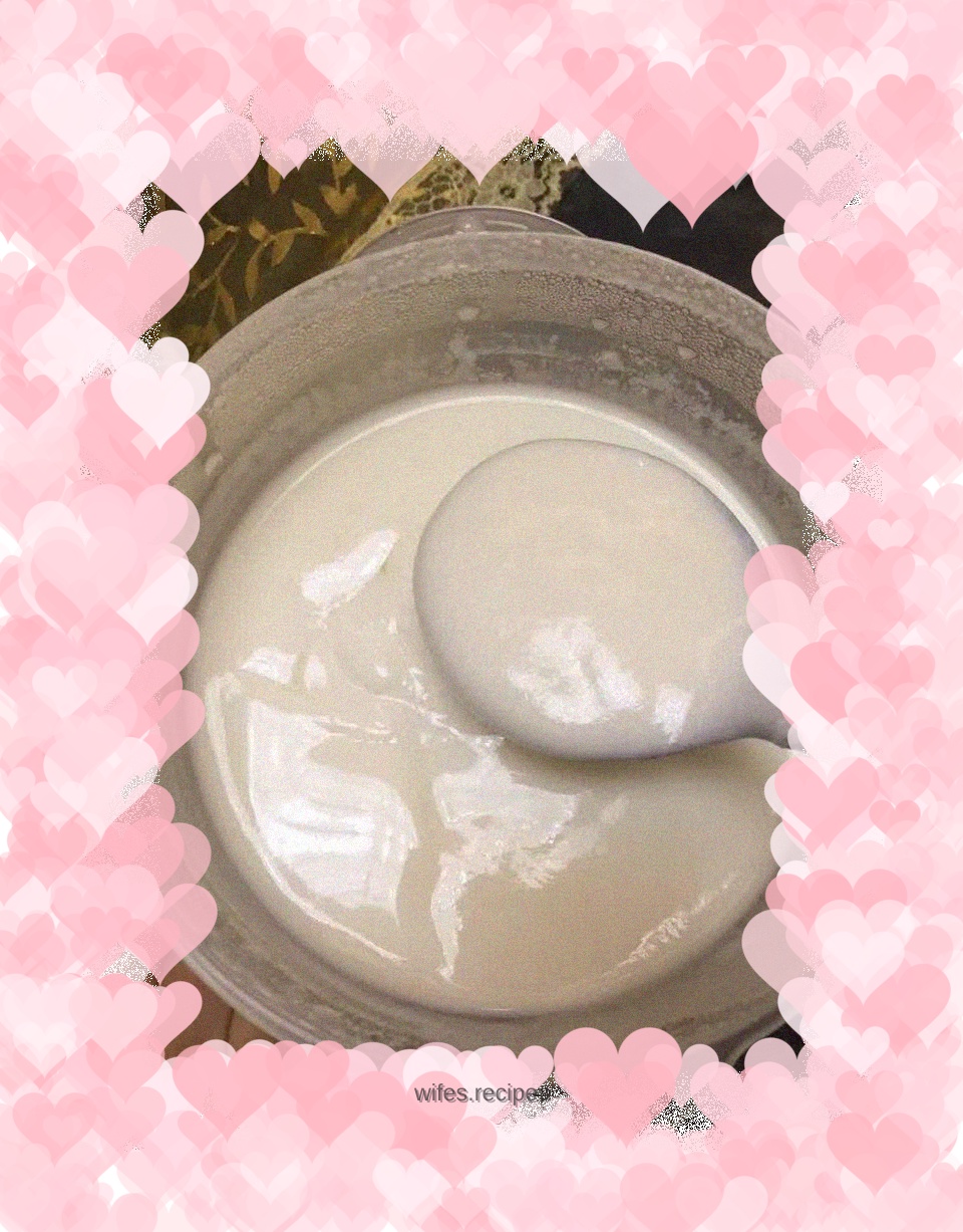 Homemade delicious yogurt