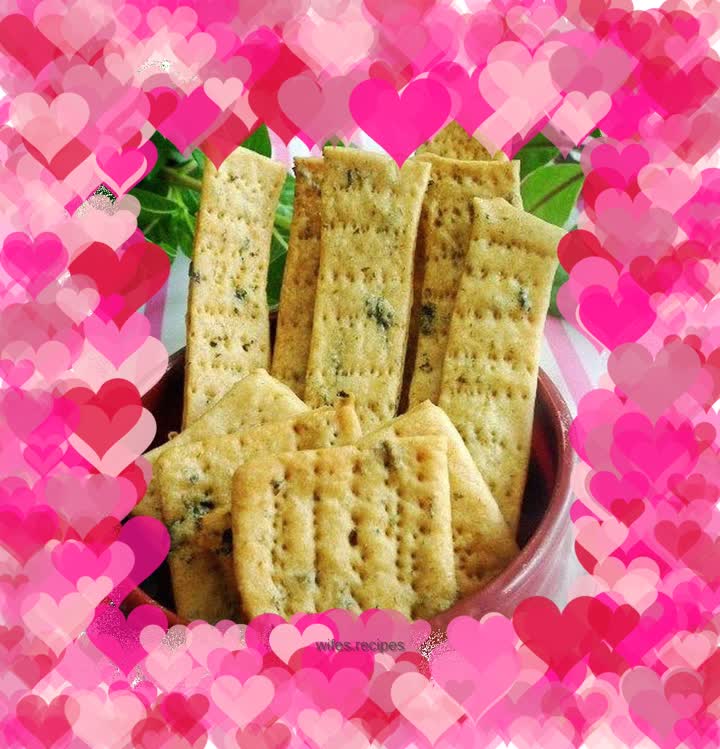 Seaweed soda crackers