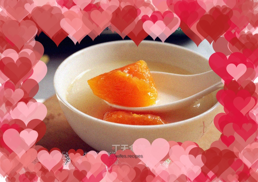 Papaya and crucian carp soup