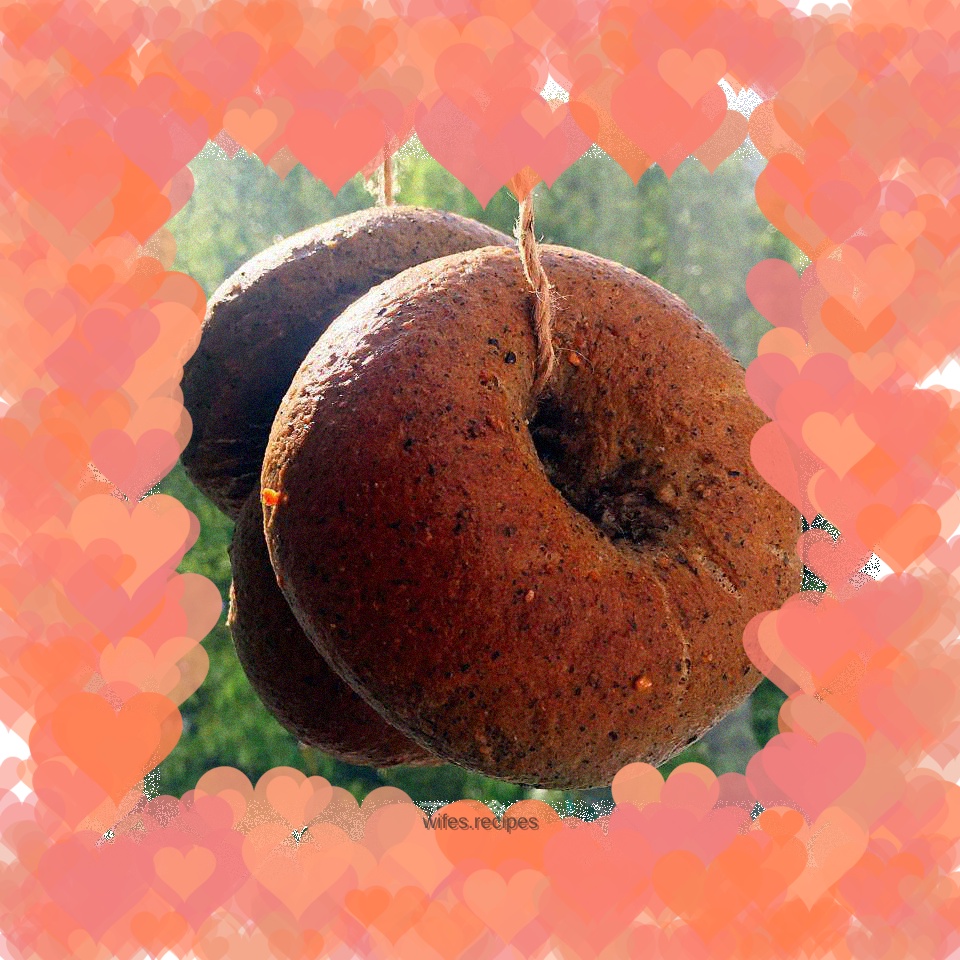 Black Sesame Whole Wheat Bagels