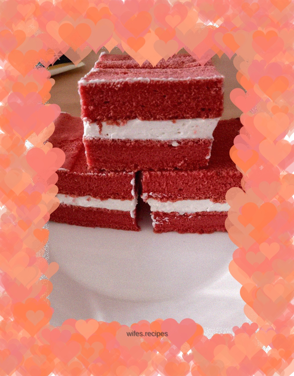 Red Velvet Cream Cake