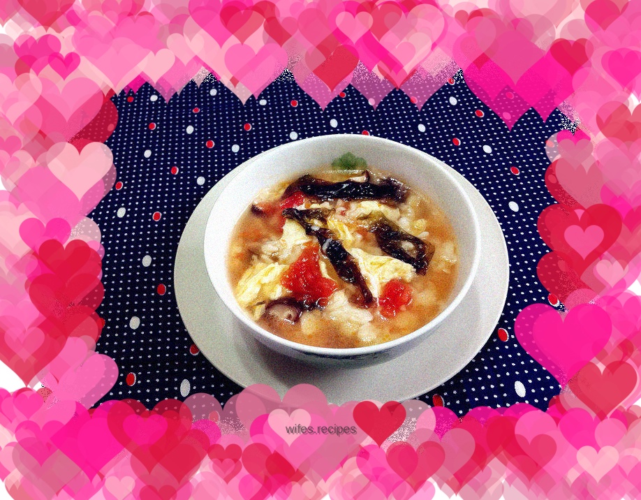 Seaweed and Egg Pimple Soup