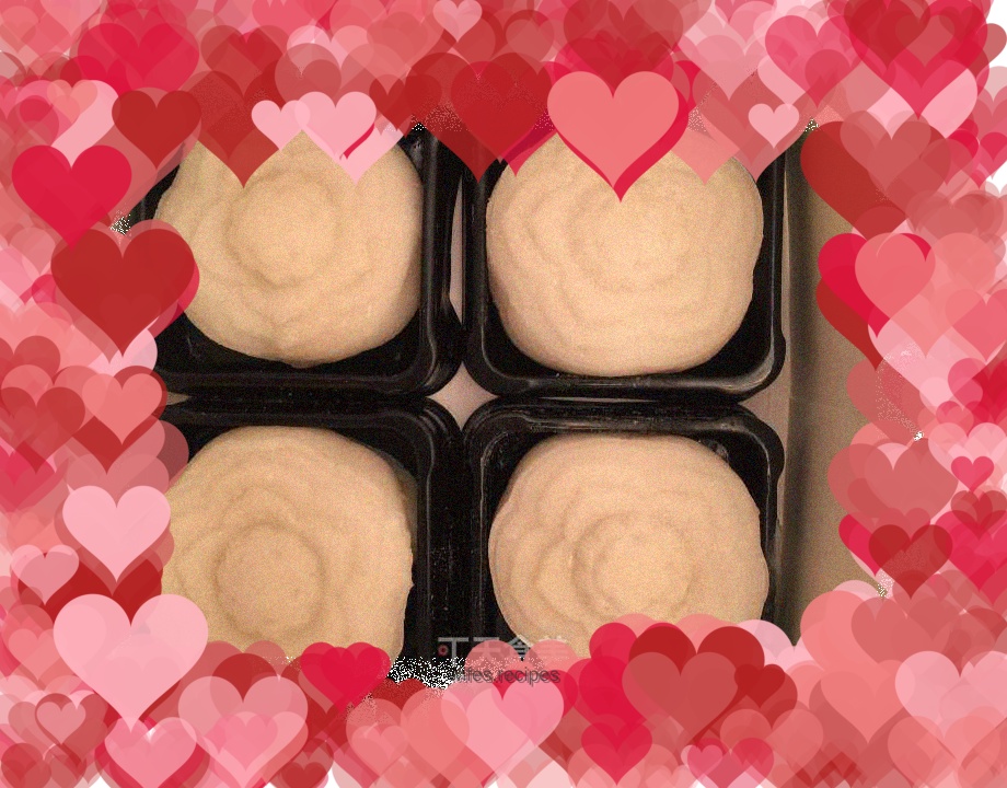 Snowskin Durian Mooncake