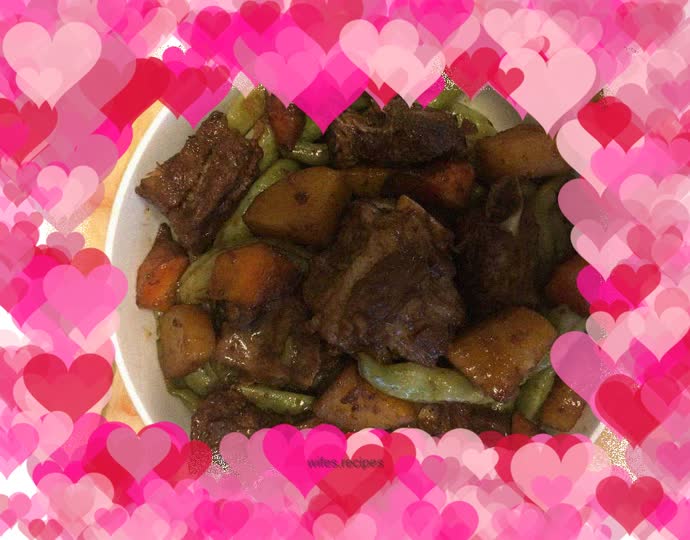 Braised pork ribs with soy sauce