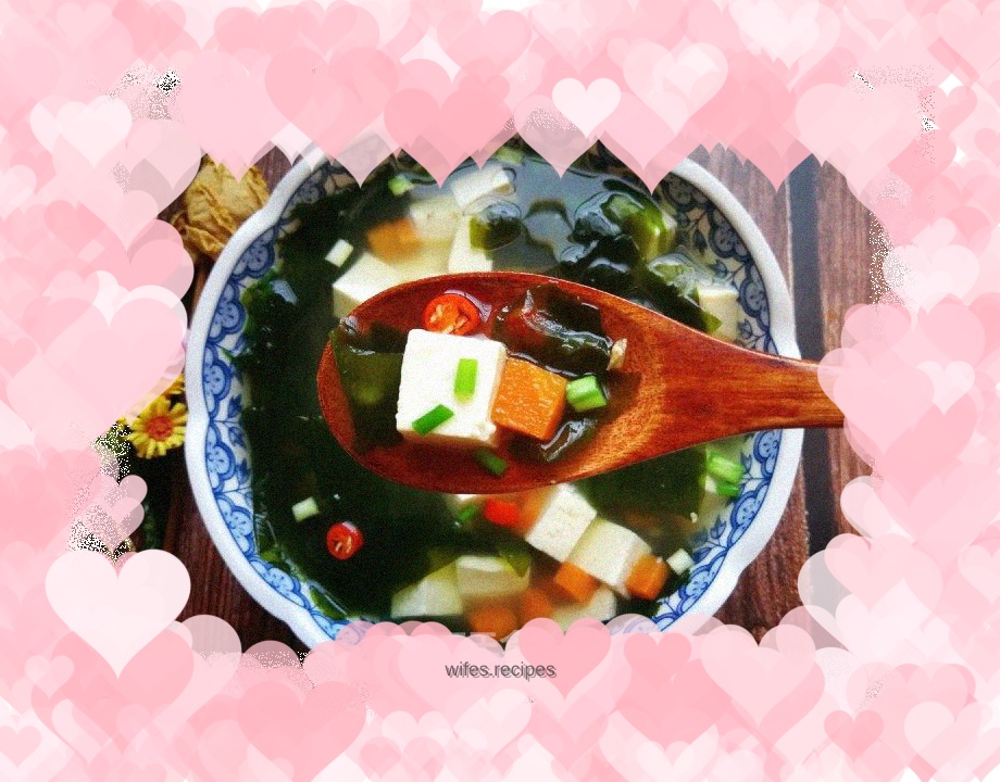Carrot kelp sprout tofu soup