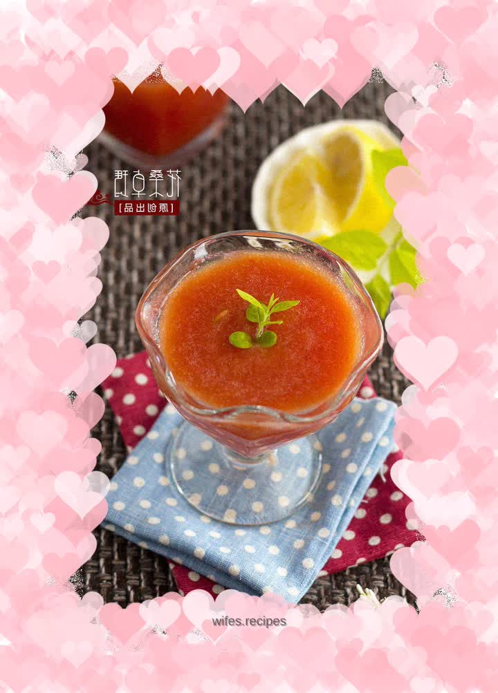 Lemon tomato juice