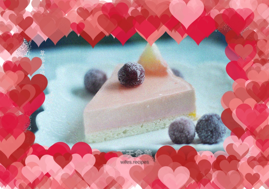 Strawberry mousse cake