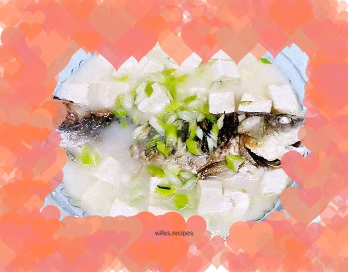 Crucian carp in milk soup