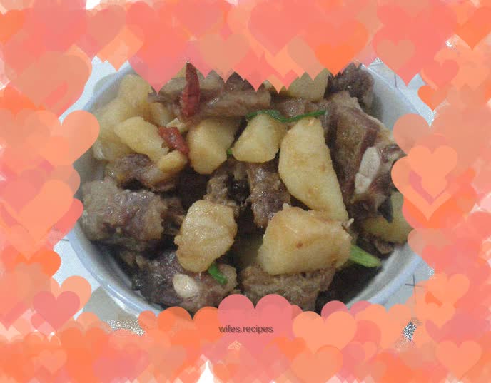 Braised potatoes with bacon