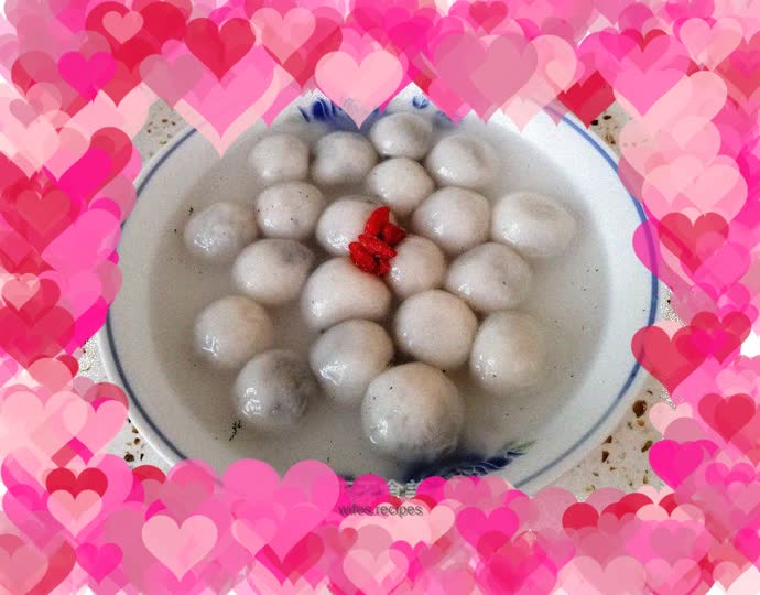 Black sesame glutinous rice balls