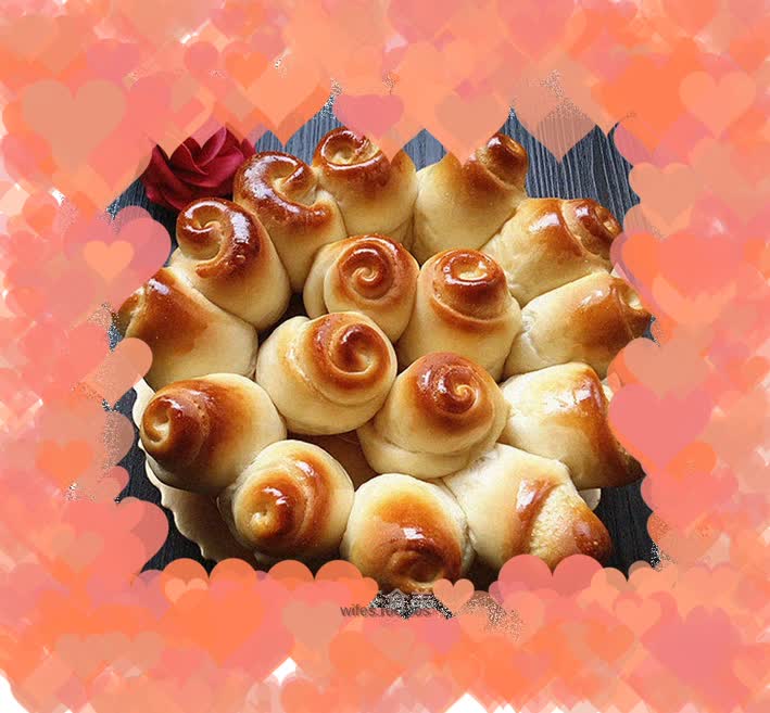 Flower Pie Pan Bread