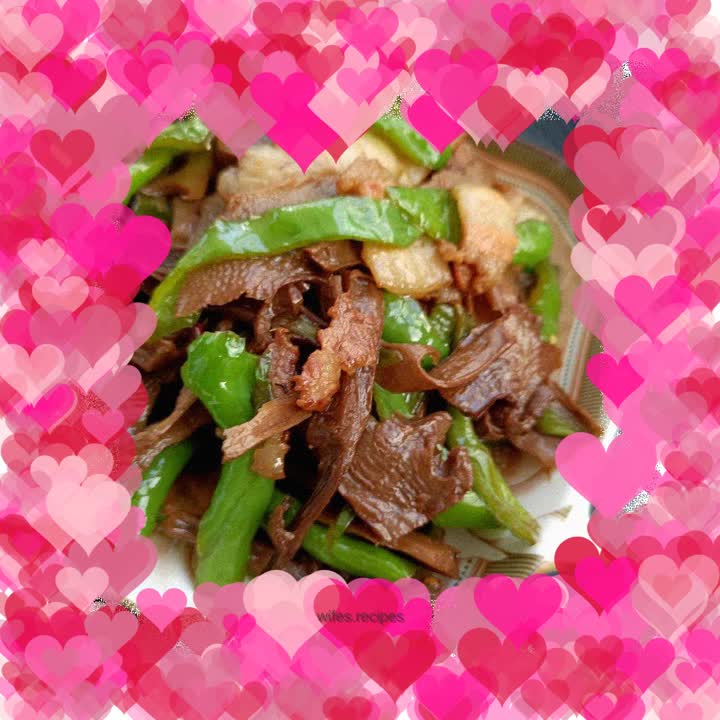 Stir-fried dried bamboo shoots with screw pepper