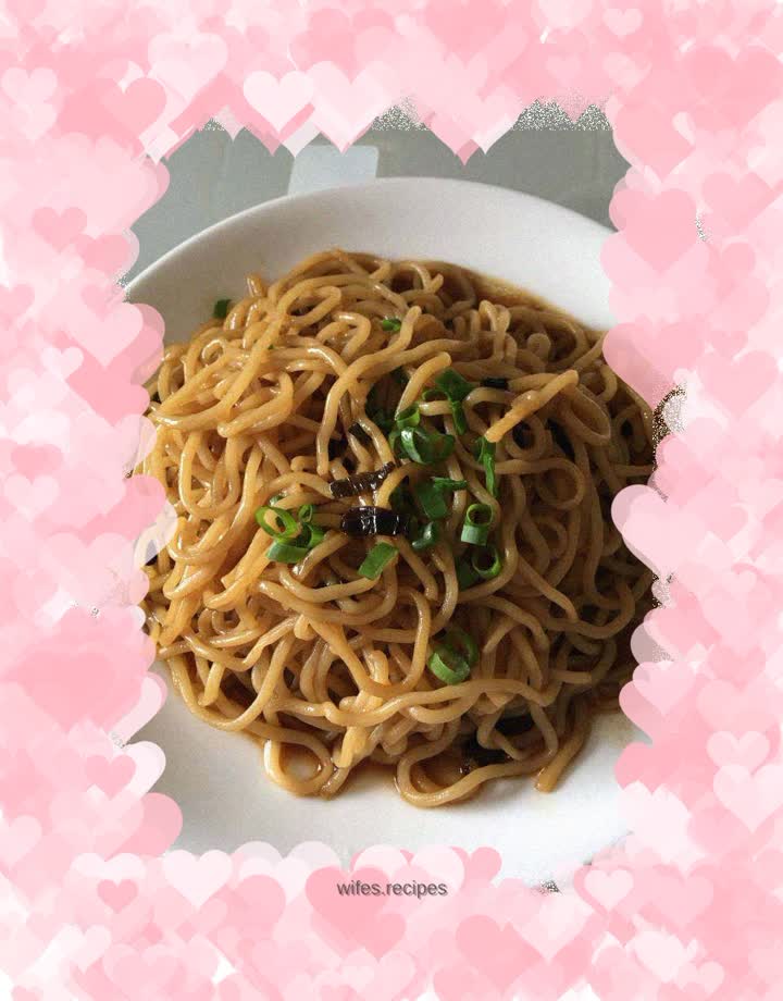 Sweet and sour scallion noodles