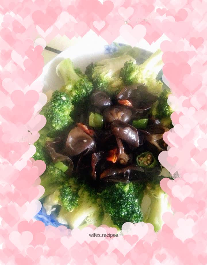 Quick stir-fried broccoli