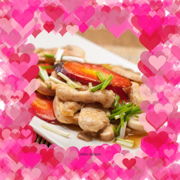 Stir-fried pork slices with mushrooms