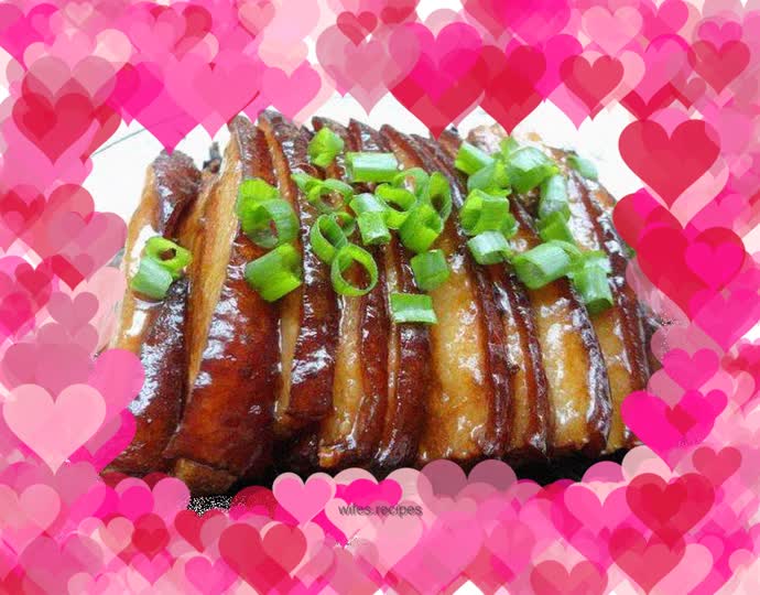 Braised pork with pickled vegetables, soft and mellow