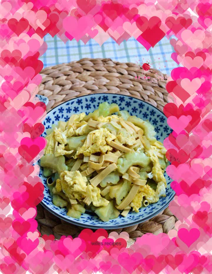 Stir-fried Bitter Melon with Egg and Tofu Skin