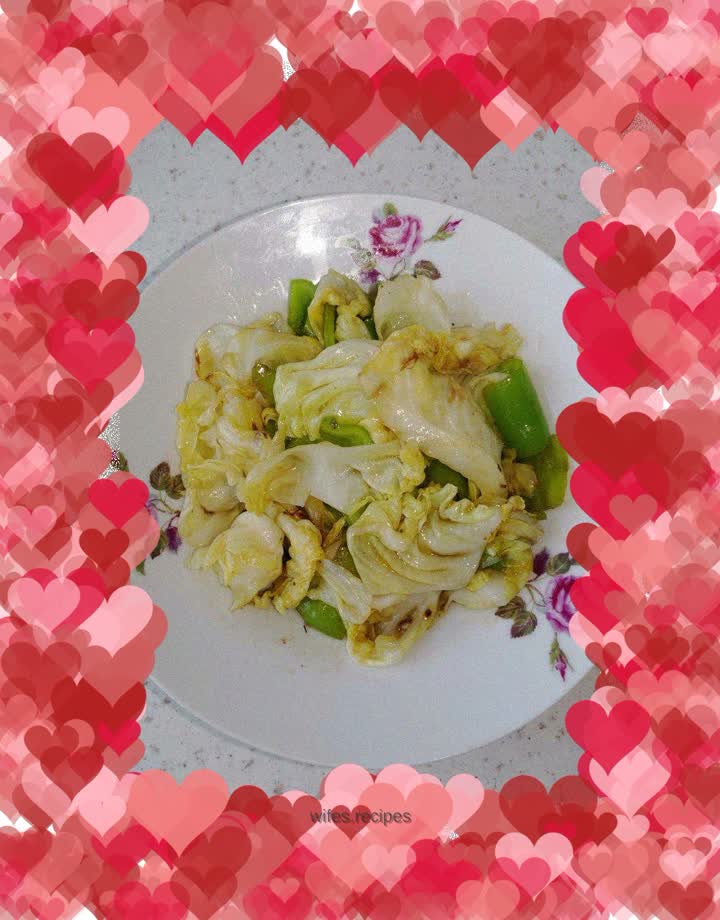 Stir-fried cabbage and pepper