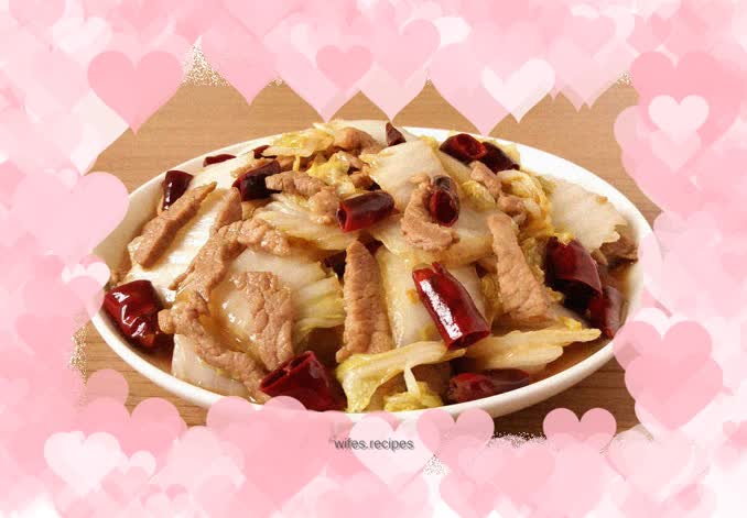 Stir-fried pork with spicy and sour cabbage